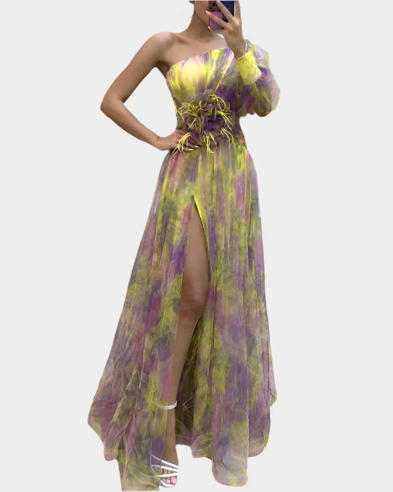 Luxusní Saténové Romantické Šaty S Květinovým Výstřihem