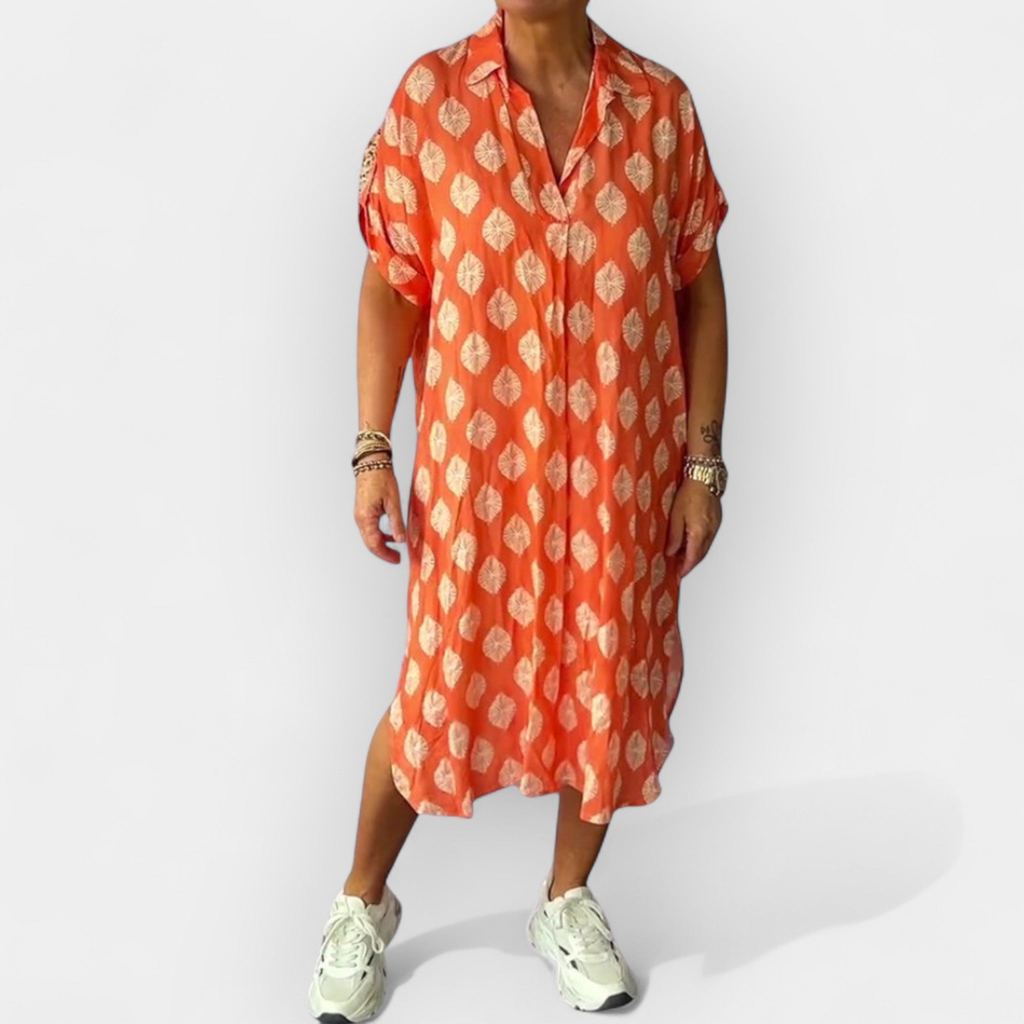 Letní Šaty S V Výstřihem Z Lehkého Materiálu Exkluzivní