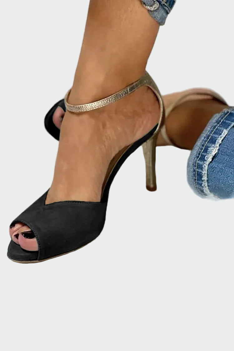 Elegantní Sandál S Kovovým Páskem Exkluzivní Kousek