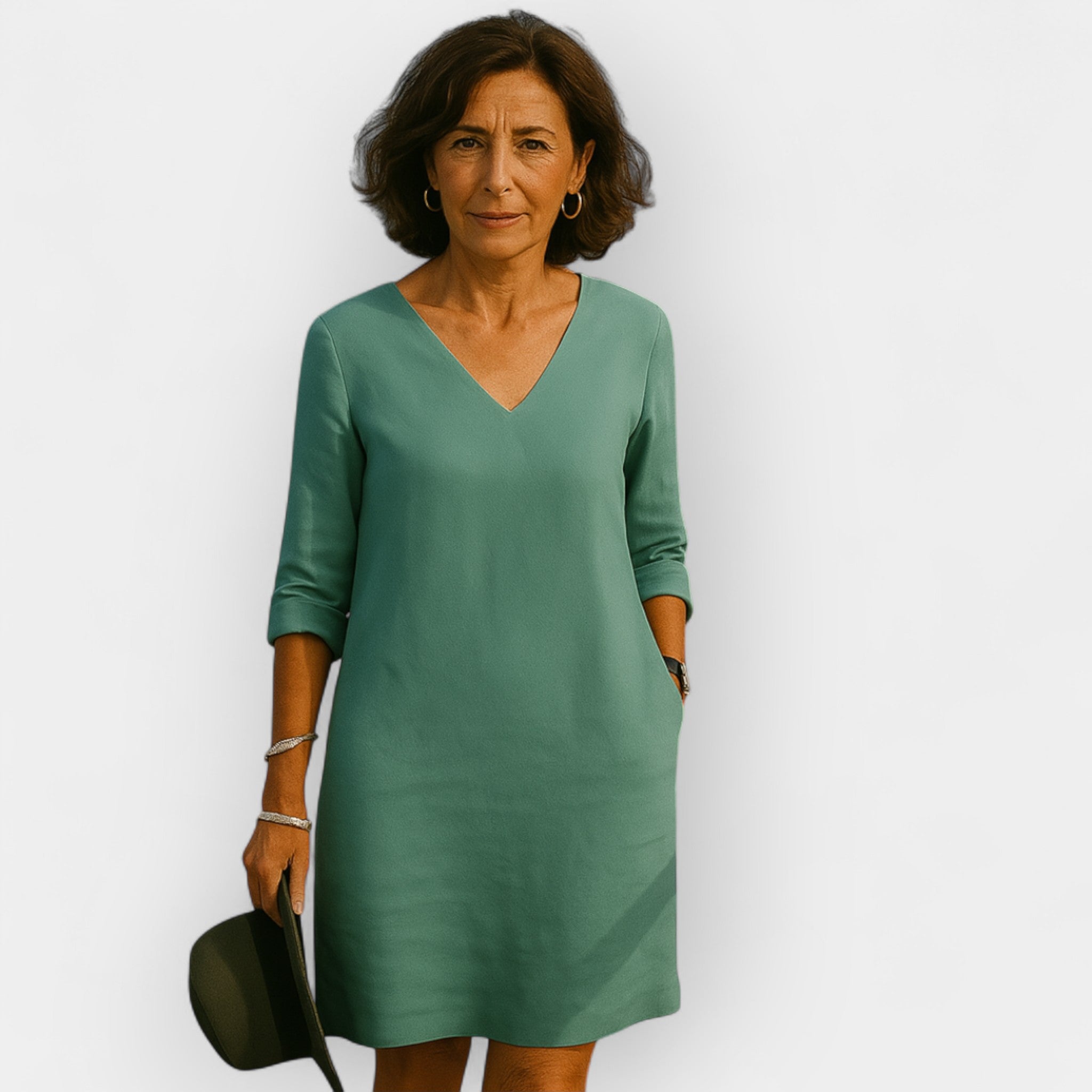 Letní Elegantní Šaty Z Lehkého Prodyšného Materiálu