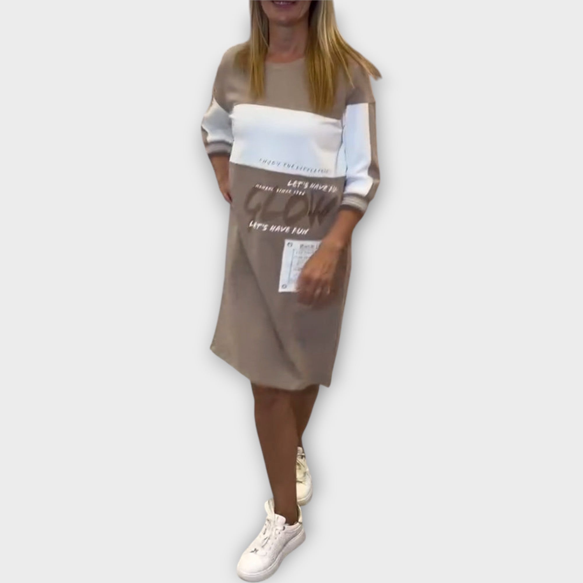Šaty S Hedvábným Designem Exkluzivní Kolekce Pro Náročné