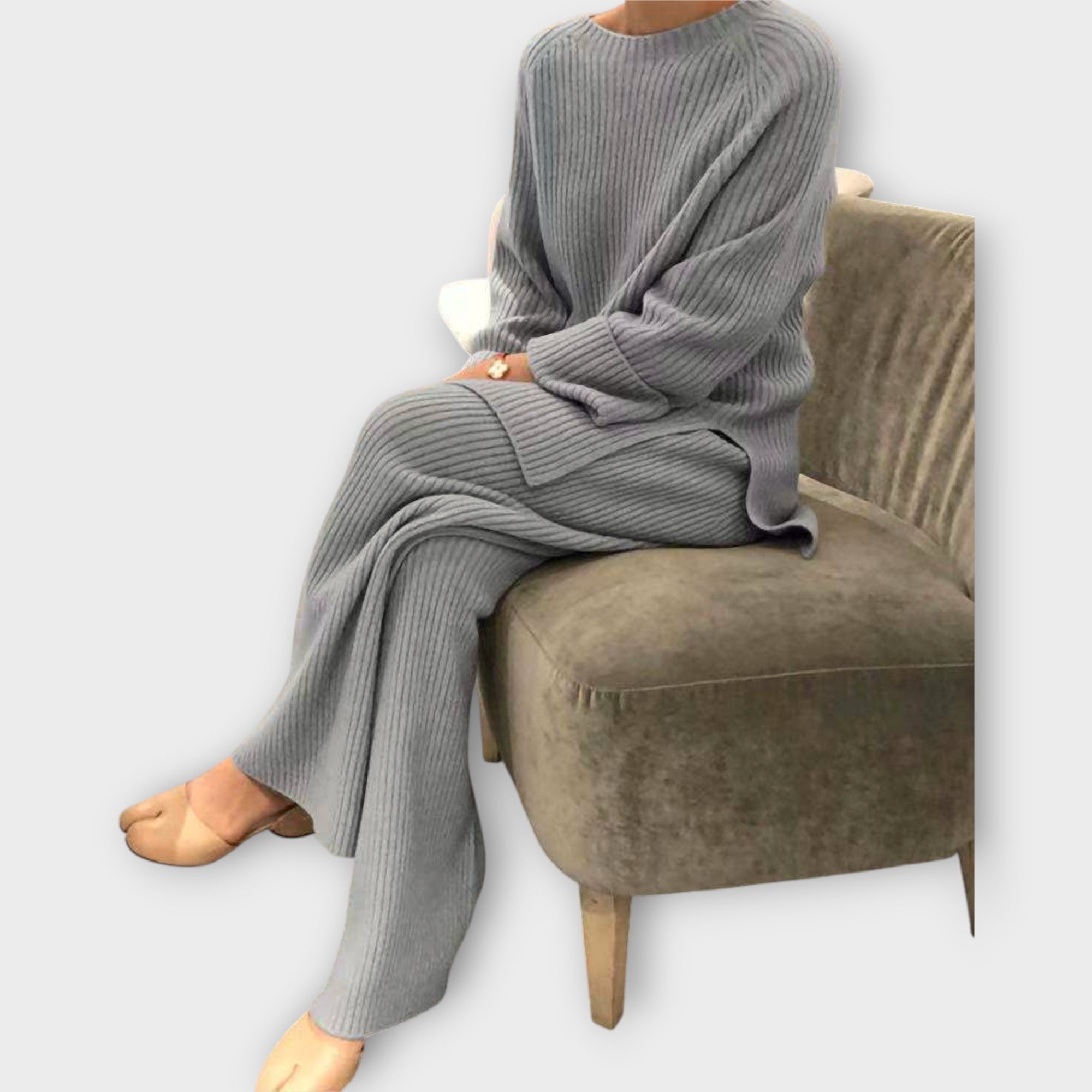 Pletená Sada Exkluzivní Pleteniny Pro Elegantní Styly