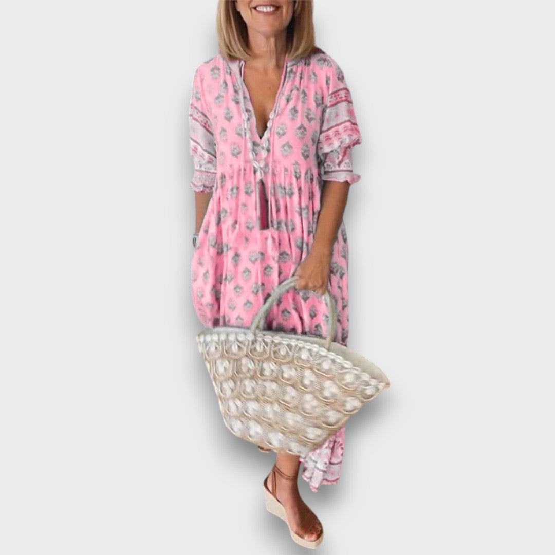 Boho Šaty Z Kolekce Boho S Výstřihem V A Šňůrkami Elegantně