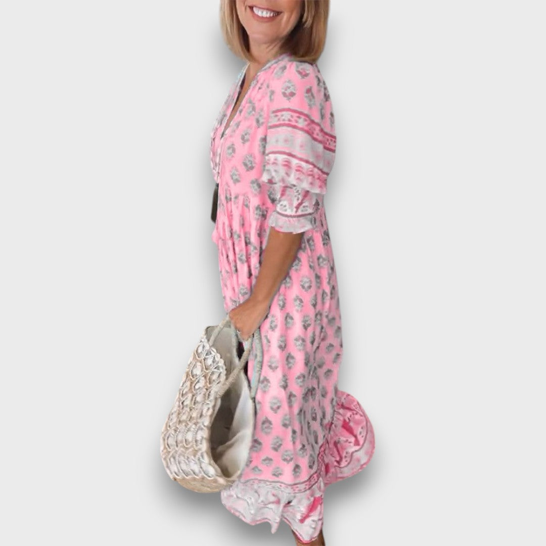 Boho Šaty Z Kolekce Boho S Výstřihem V A Šňůrkami Elegantně